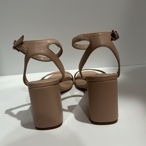 Steve Madden Glamourous Sandals - Picture 6 of 7